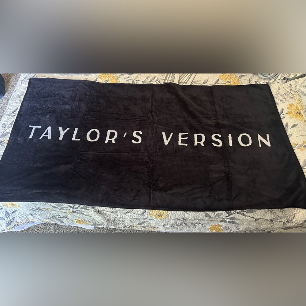 Taylor’s Version Beach Towel